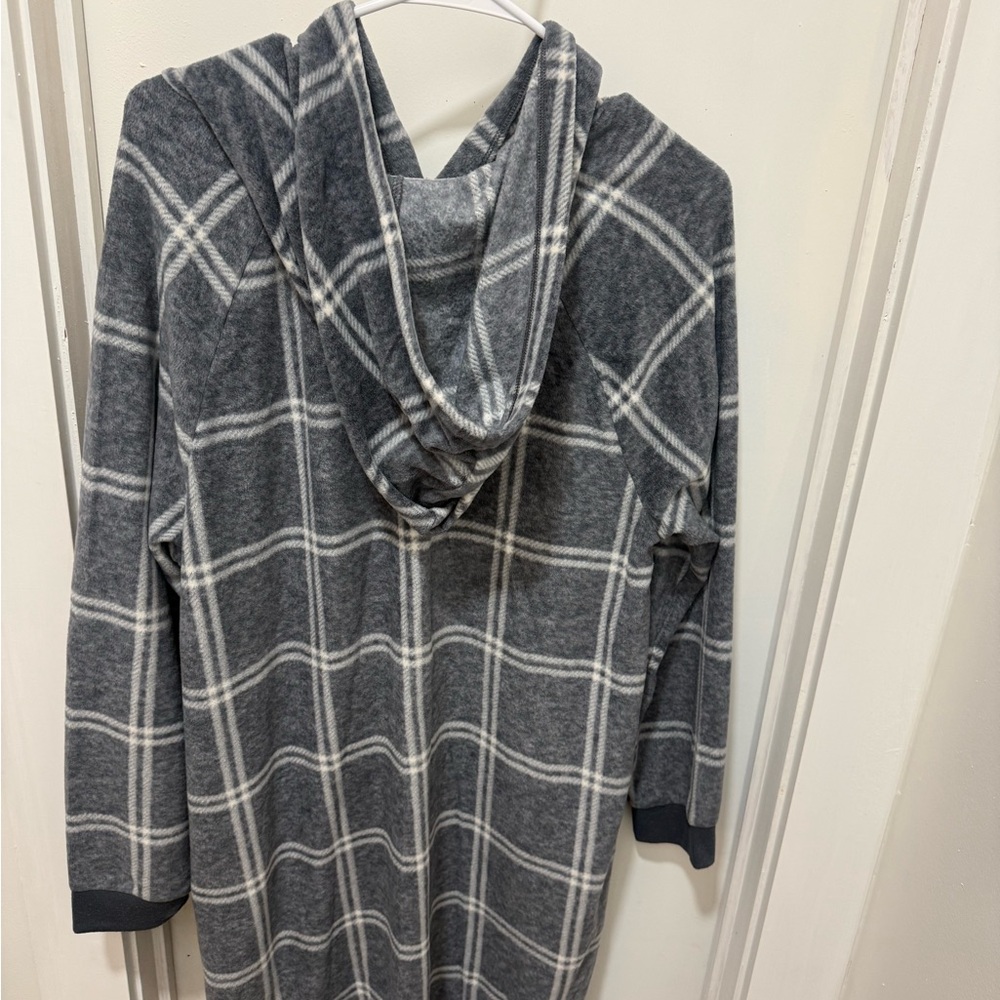 Koolaburra Charcoal and Cream Plaid Hooded Sweater